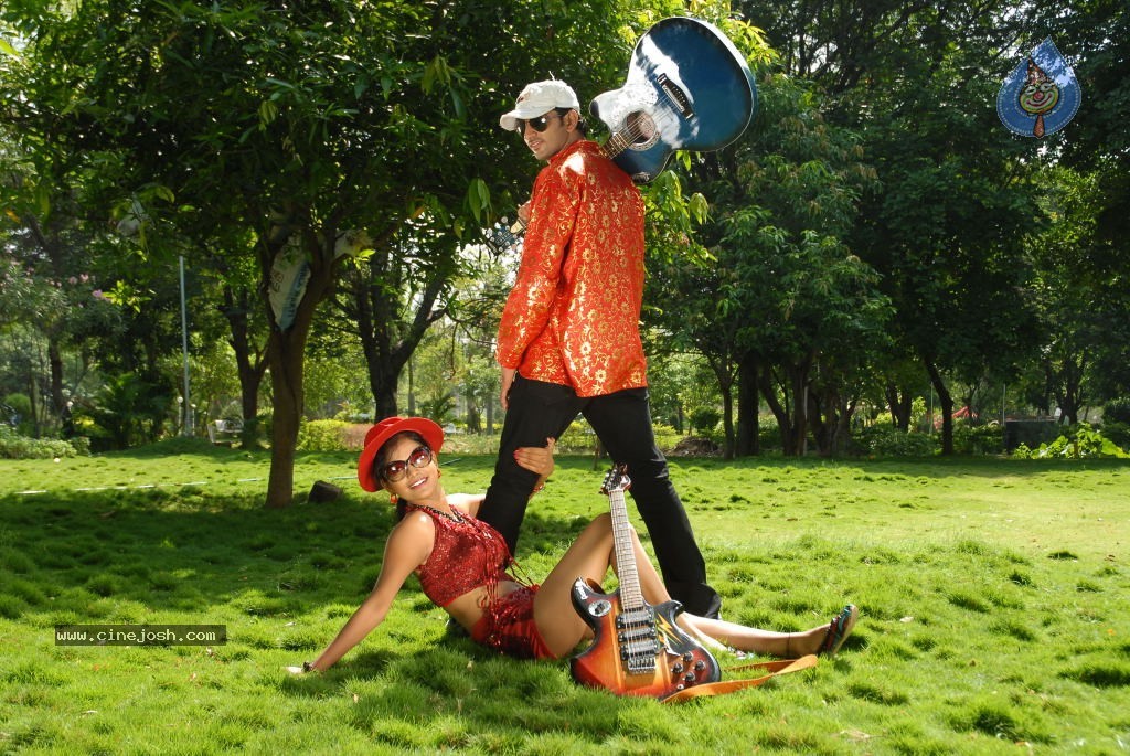 Jaleega Enjoy Cheddam Movie Stills - 43 / 50 photos