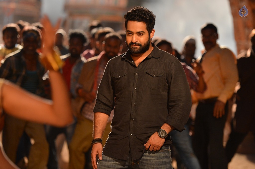 Janatha Garage Pakka Local Song Photos - 15 / 15 photos