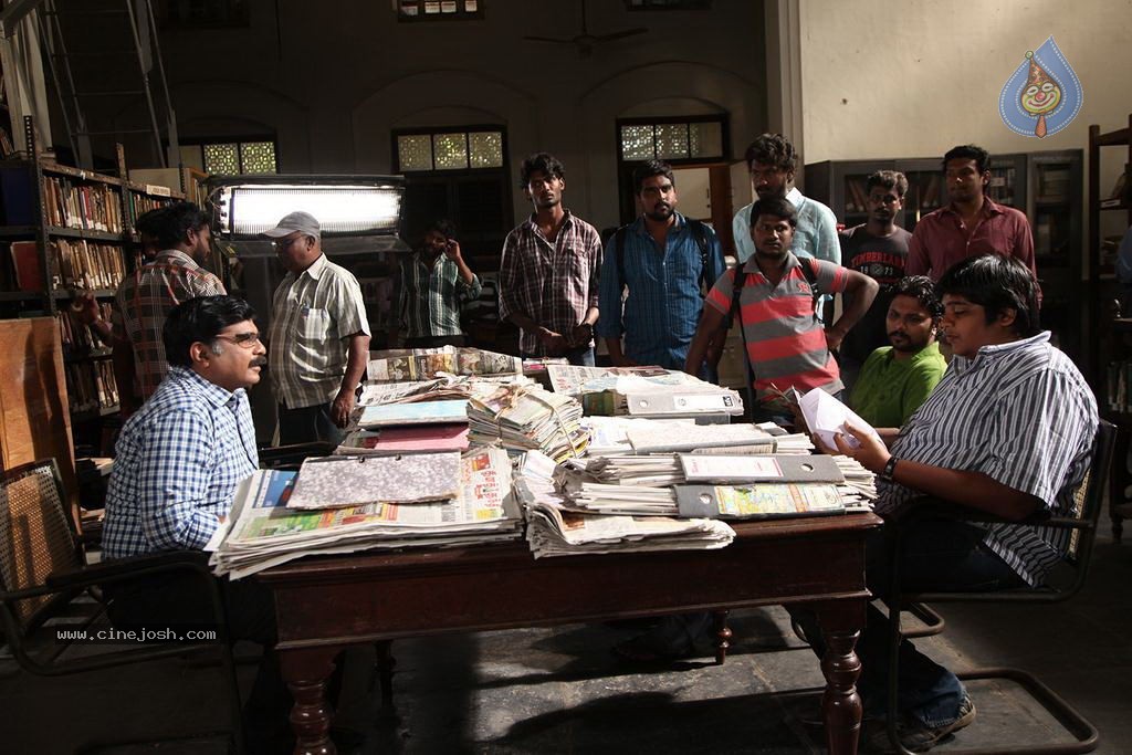 Jigarthanda Tamil Movie Stills - 7 / 79 photos