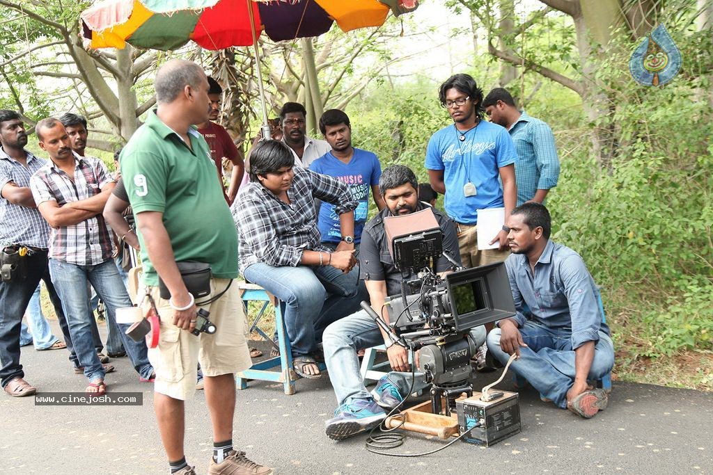 Jigarthanda Tamil Movie Stills - 54 / 79 photos