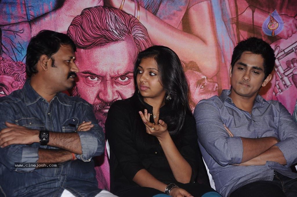 Jigarthanda Tamil Movie Stills - 65 / 79 photos