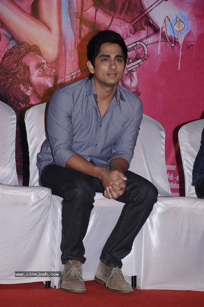 Jigarthanda Tamil Movie Stills - 79 / 79 photos