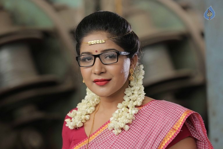 Ka Ka Ka Po Tamil Film New Photos - 40 / 42 photos