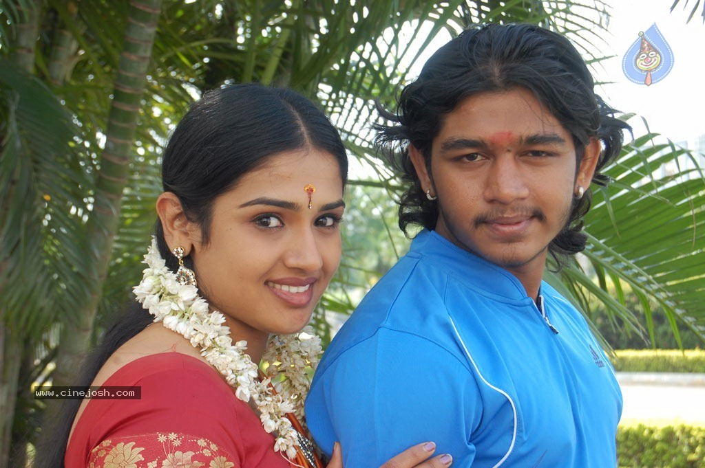 Kaadhal Paadhai Tamil Movie Stills - 38 / 75 photos