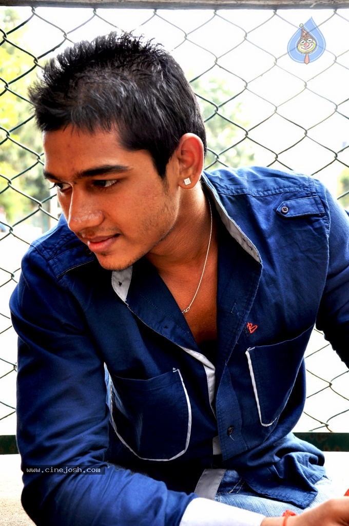 Kaadhal Paadhai Tamil Movie Stills - 46 / 75 photos