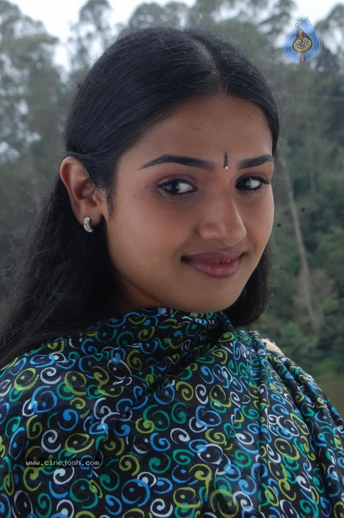Kaadhal Paadhai Tamil Movie Stills - 59 / 75 photos