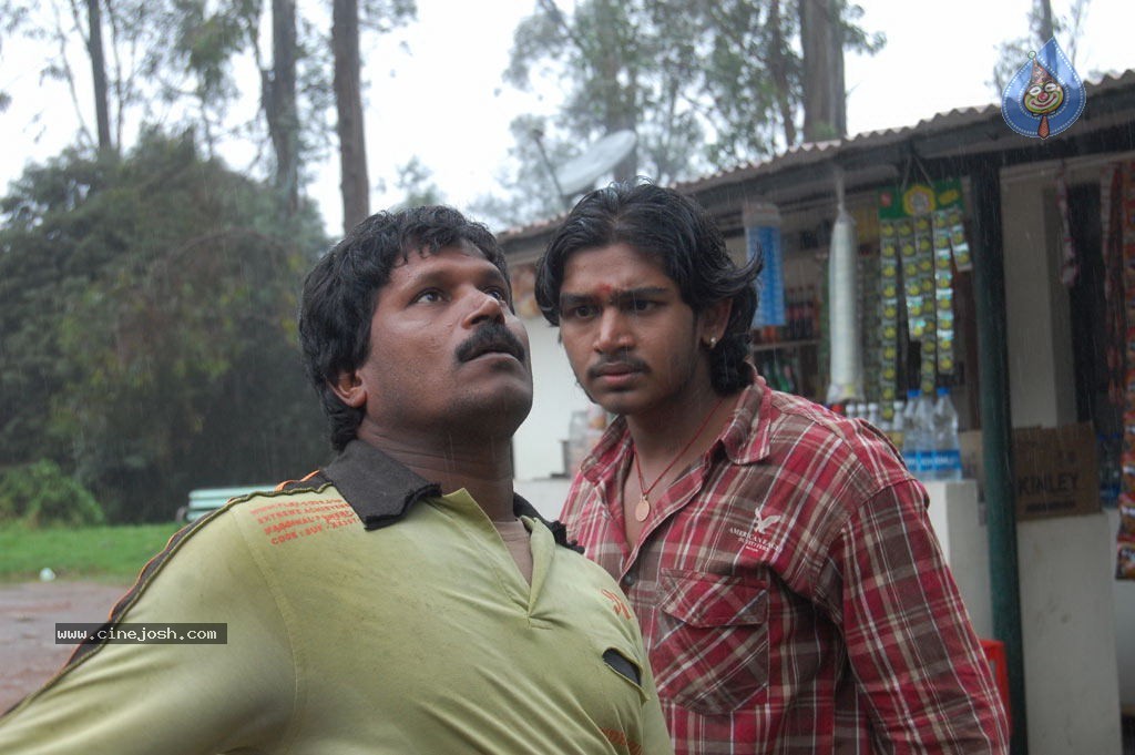 Kaadhal Paadhai Tamil Movie Stills - 66 / 75 photos