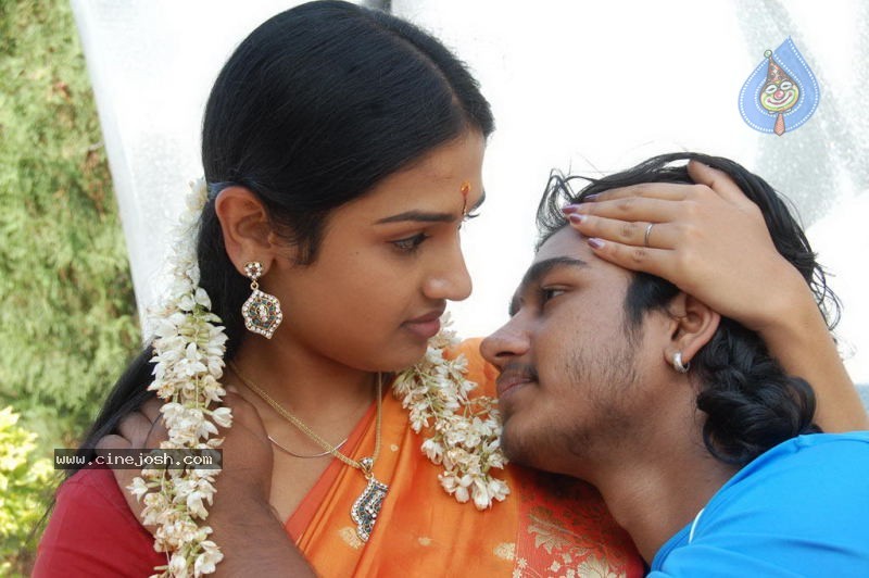 Kaadhal Paadhai Tamil Movie Wallpapers - 24 / 68 photos