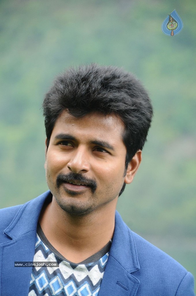 Kaaki Sattai Tamil Movie New Photos - 72 / 90 photos