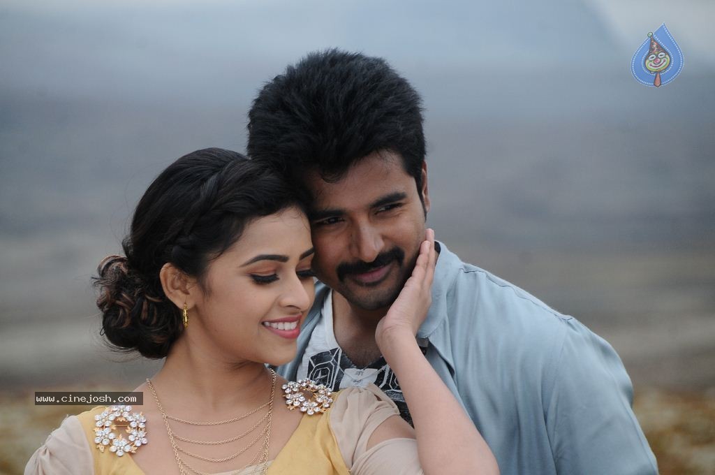 Kaaki Sattai Tamil Movie New Photos - 77 / 90 photos