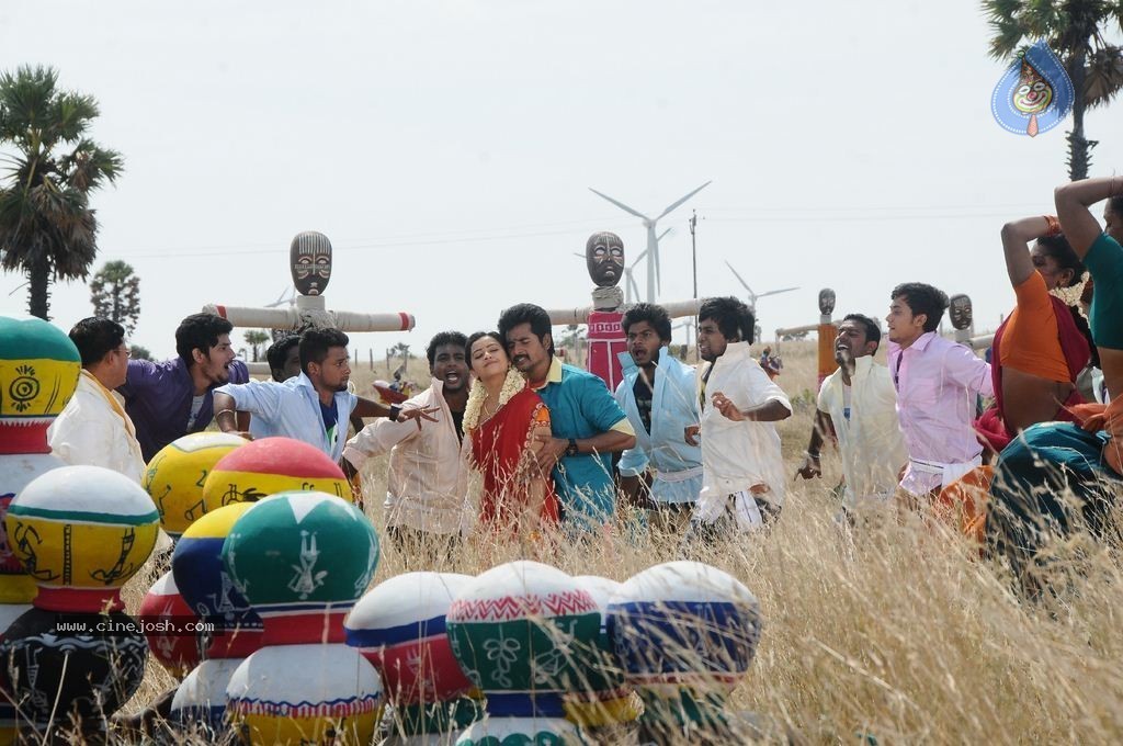 Kaaki Sattai Tamil Movie New Photos - 78 / 90 photos