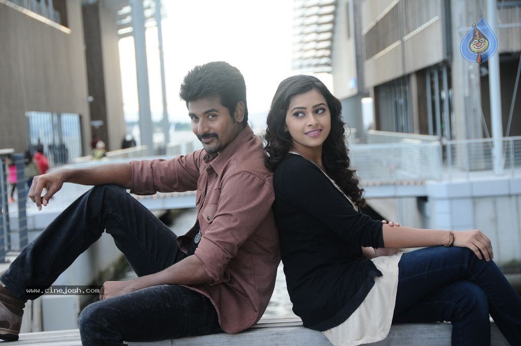 Kaaki Sattai Tamil Movie New Photos - 87 / 90 photos