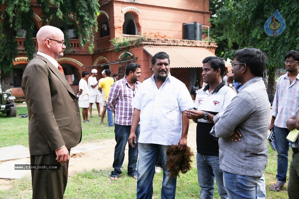 Kaaviya Thalaivan Tamil Movie Photos - 13 / 28 photos