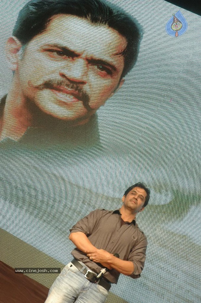 Kadal Tamil Movie PM and Stills - 26 / 43 photos