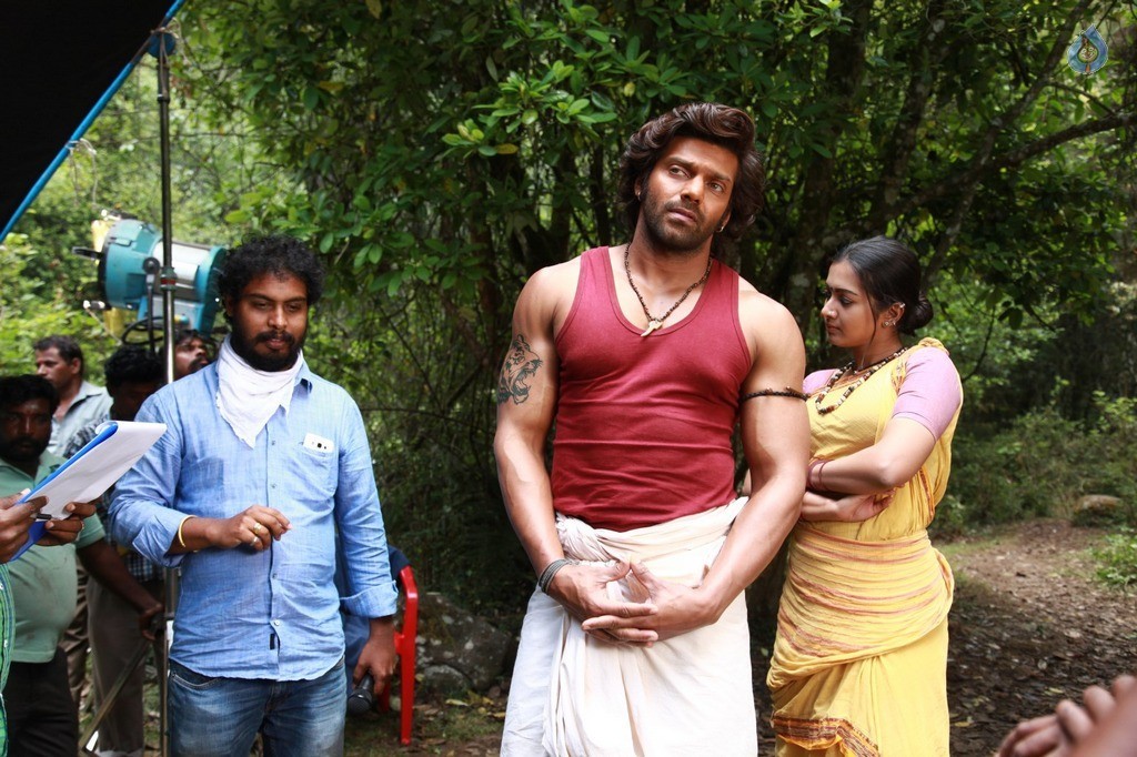 Kadamban Tamil Movie Photos - 6 / 17 photos