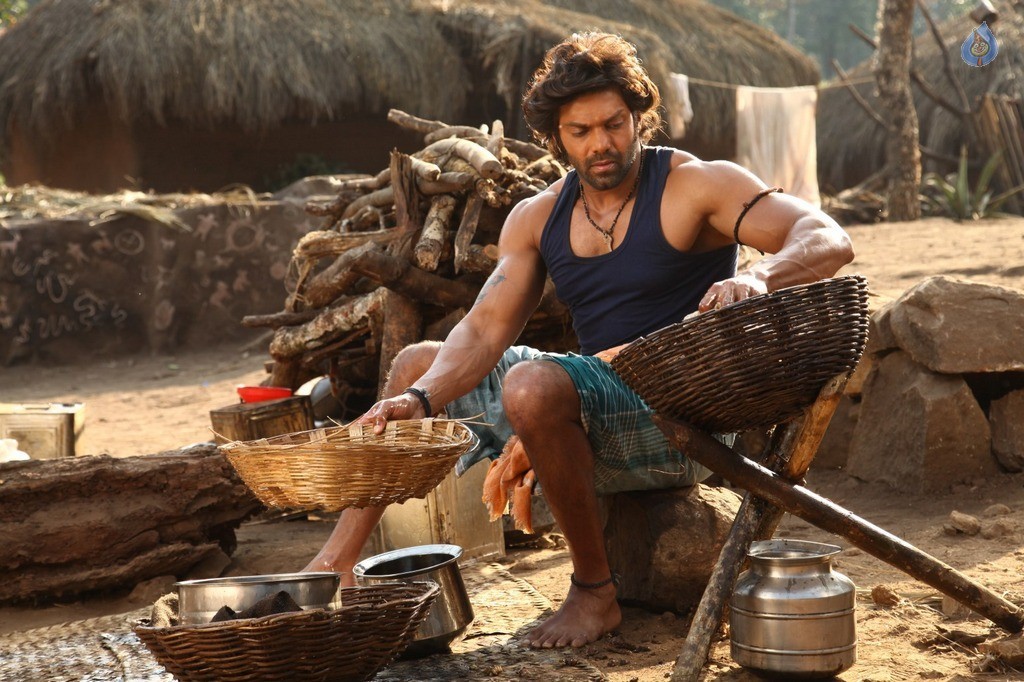 Kadamban Tamil Movie Photos - 9 / 17 photos