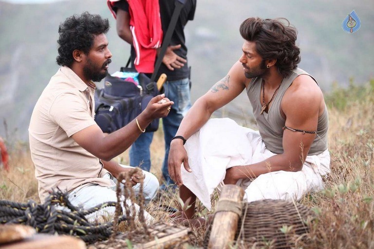 Kadamban Tamil Movie Stills - 16 / 36 photos