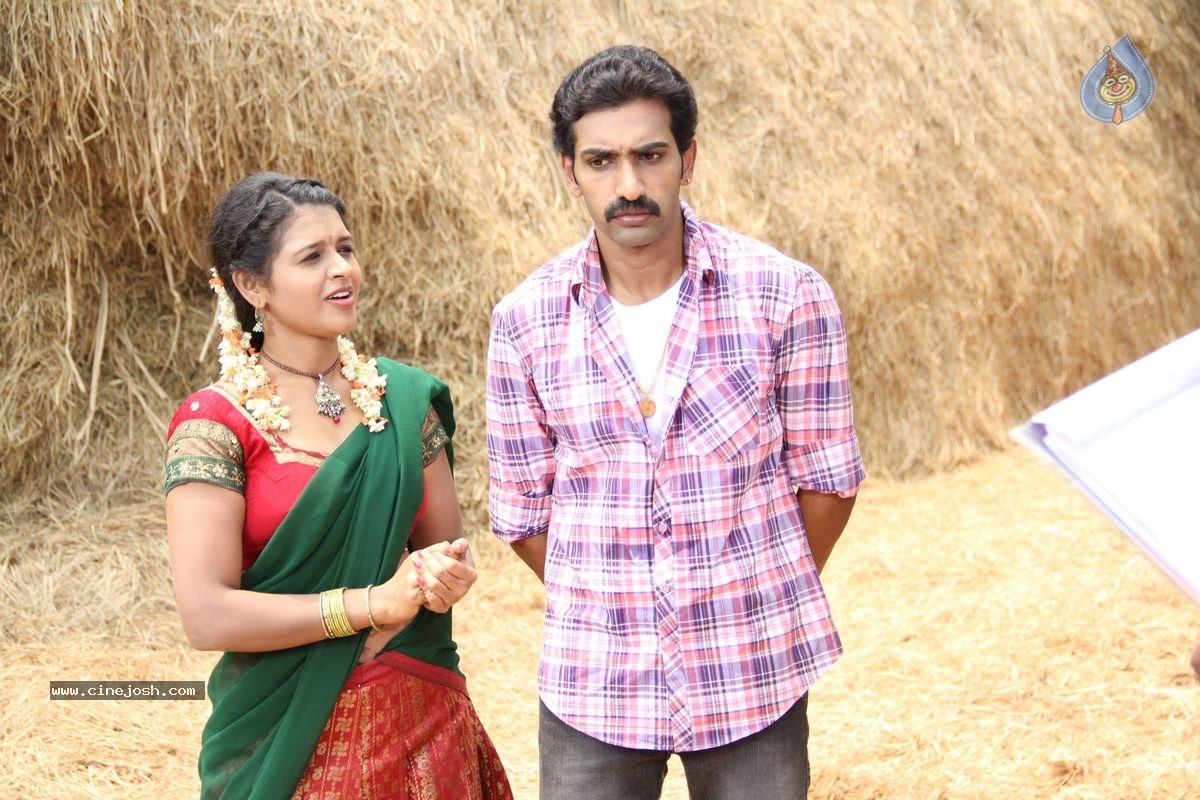 Kakatiyudu Movie Stills - 2 / 37 photos