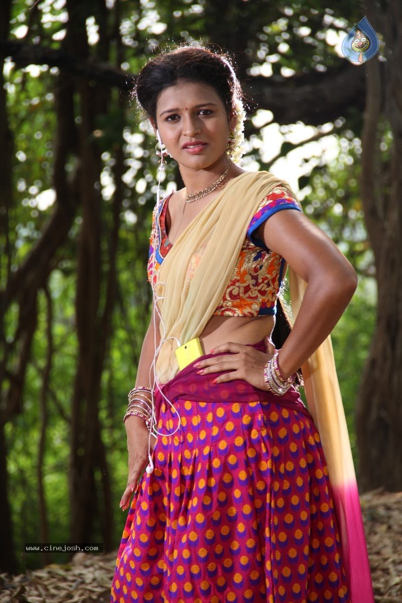 Kakatiyudu Movie Stills - 10 / 37 photos