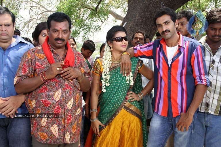 Kakatiyudu Movie Stills and Wallpapers - 62 / 93 photos