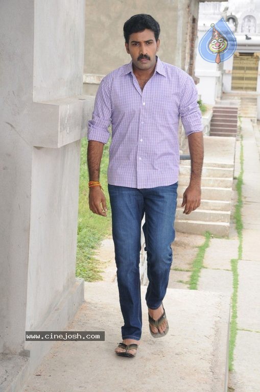 Kakatiyudu Movie Stills and Wallpapers - 69 / 93 photos