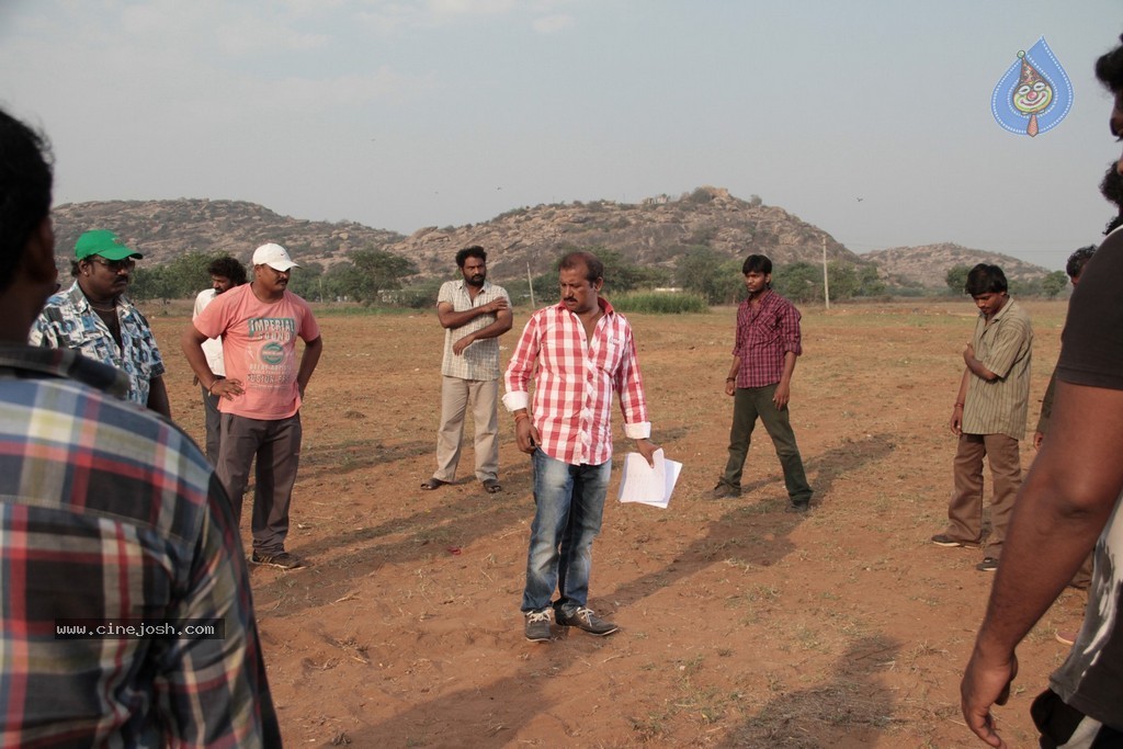 Kakatiyudu Movie Stills n Posters - 53 / 122 photos