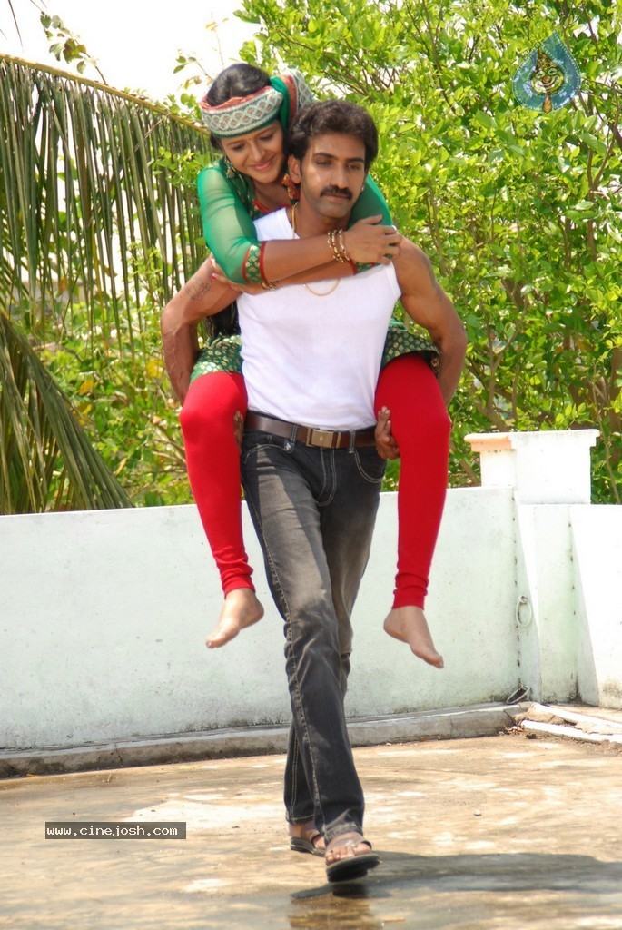 Kakatiyudu Movie Stills n Posters - 99 / 122 photos