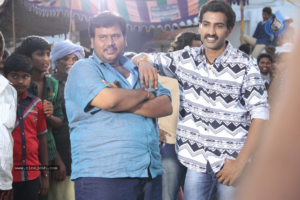 Kakatiyudu Movie Stills n Posters - 102 / 122 photos