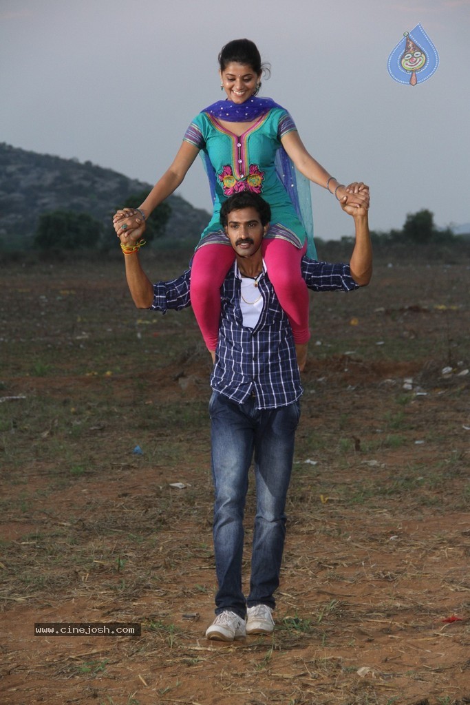 Kakatiyudu Movie Stills n Posters - 119 / 122 photos