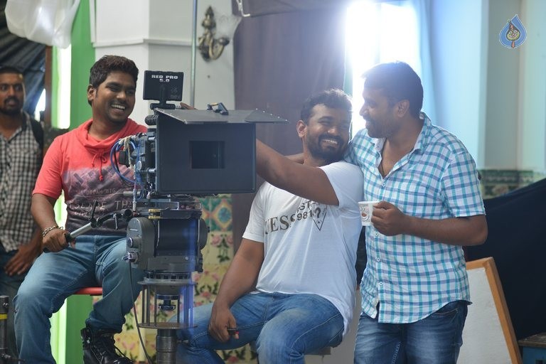 Kaki Movie New Photos - 21 / 30 photos