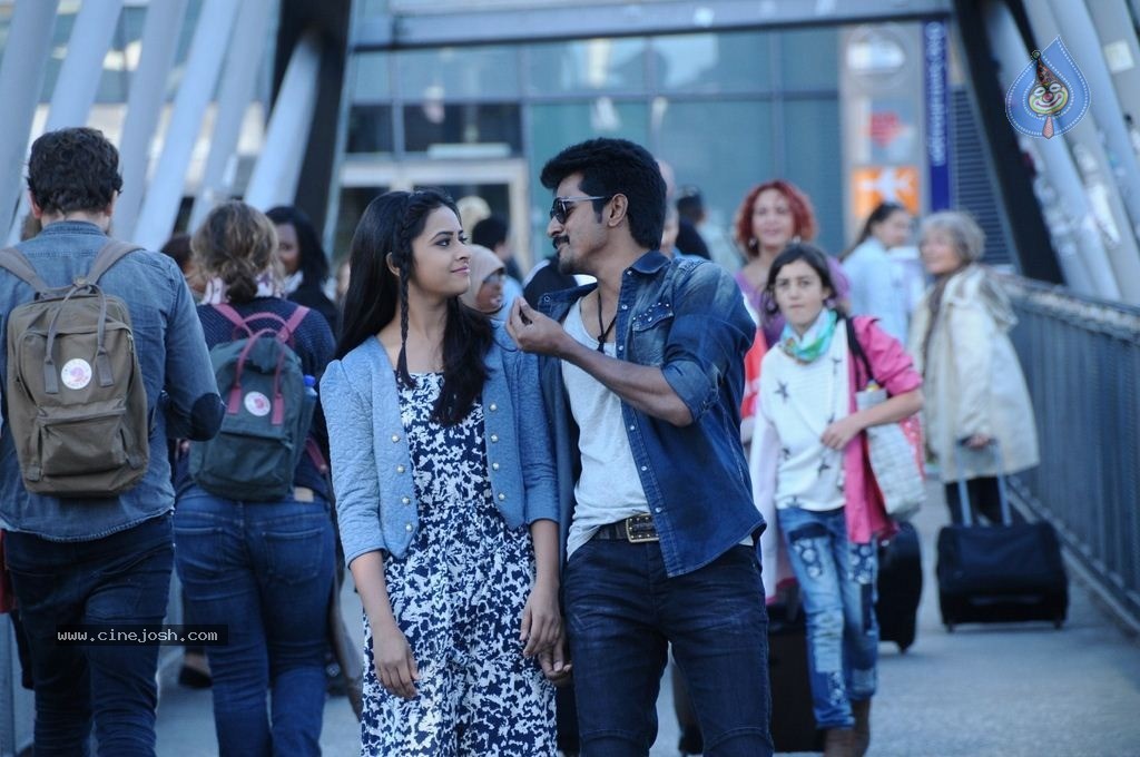 Kakki Sattai Tamil Movie Photos - 12 / 26 photos