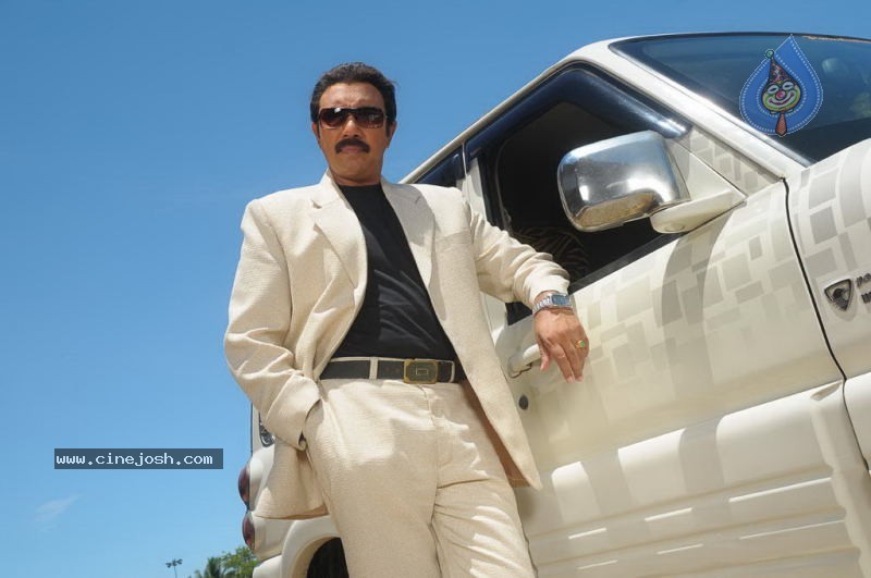 Kalavaram Tamil Movie Stills - 28 / 46 photos