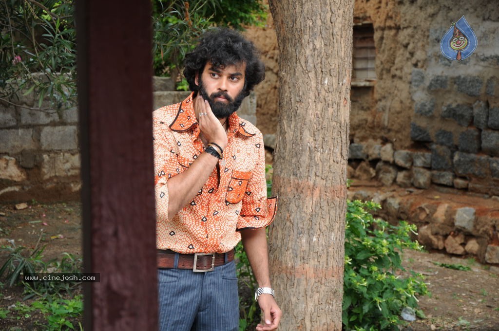 Kali Charan New Stills - 47 / 55 photos