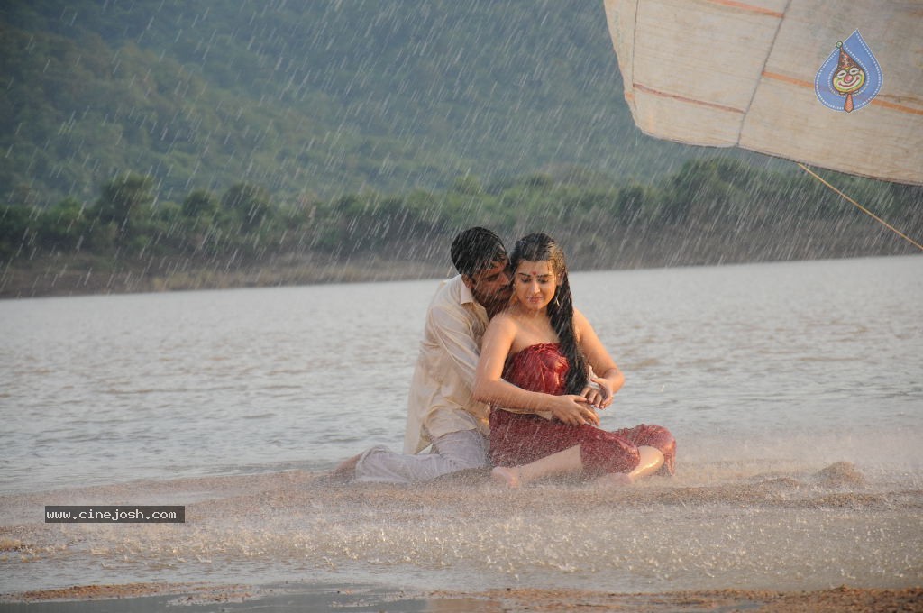 Kamalatho Naa Prayanam Hot Photos - 25 / 27 photos