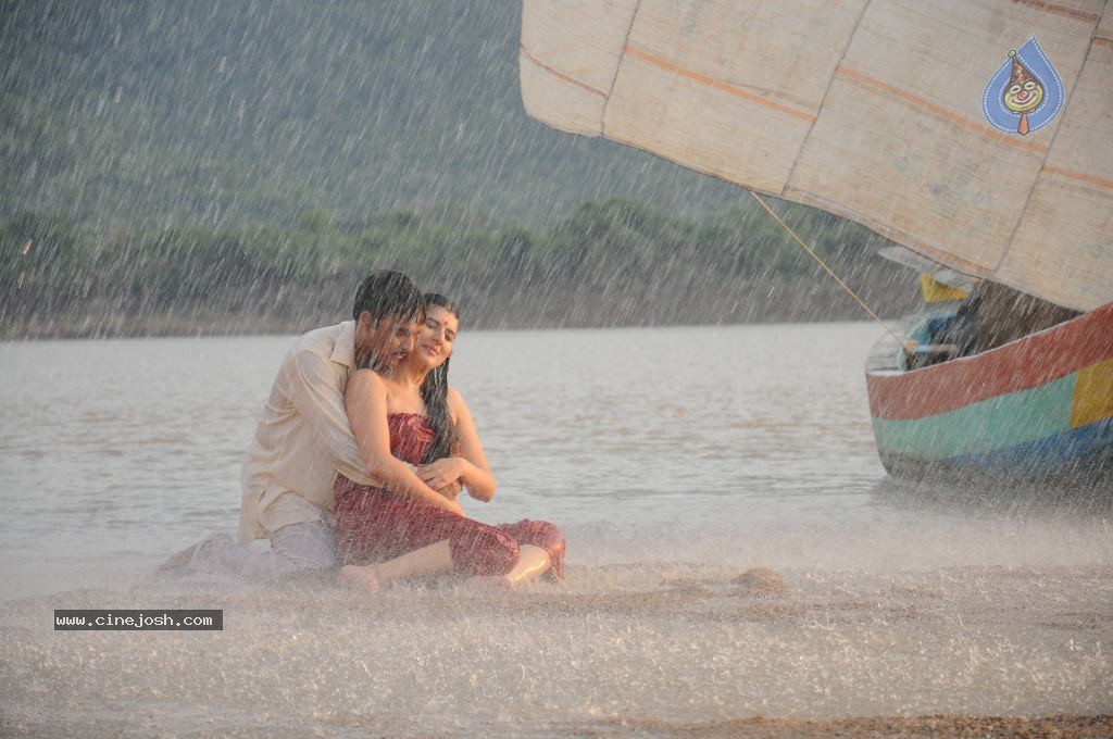 Kamalatho Naa Prayanam Hot Photos - 26 / 27 photos