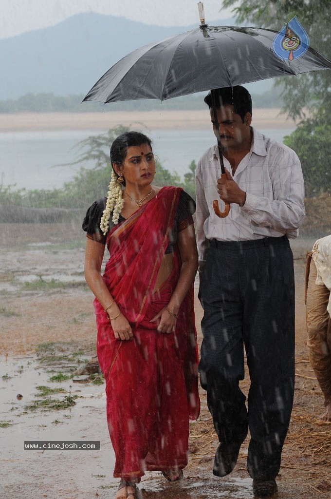 Kamalatho Naa Prayanam New Stills - 15 / 19 photos