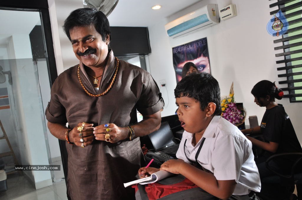 Kameena Movie PM n Hot Stills - 54 / 142 photos