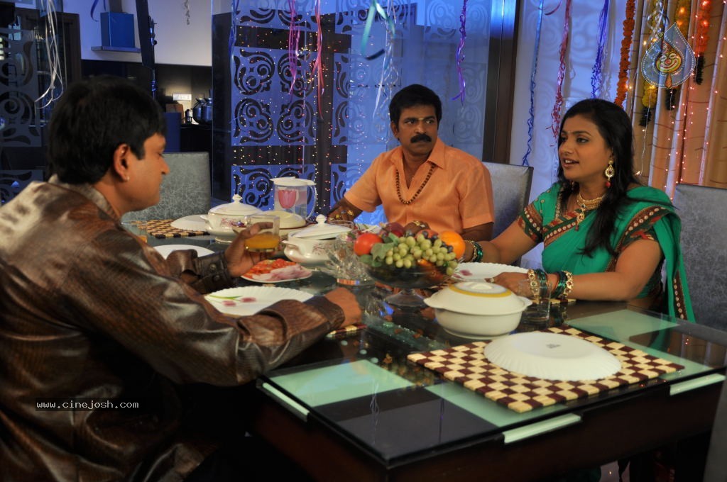 Kameena Movie PM n Hot Stills - 112 / 142 photos