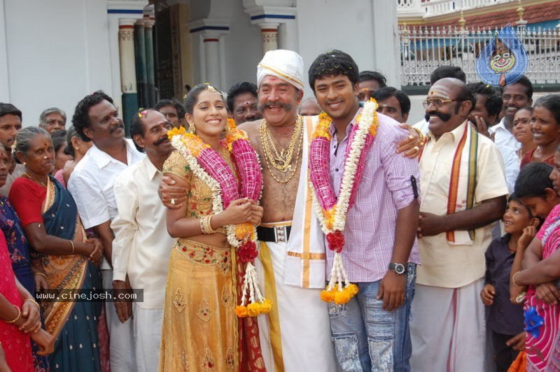 Kanden Tamil Movie Stills - 16 / 62 photos