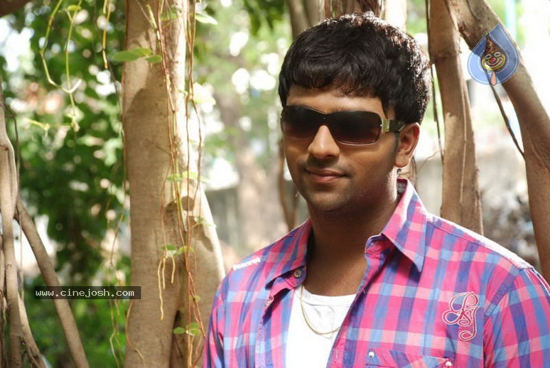 Kanden Tamil Movie Stills - 59 / 62 photos