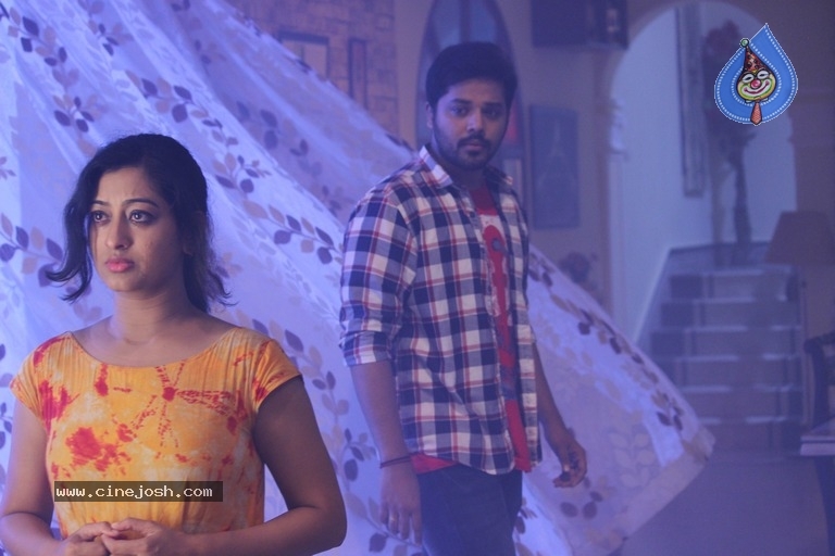 Kannullo Nee Roopame Movie Stills - 5 / 13 photos