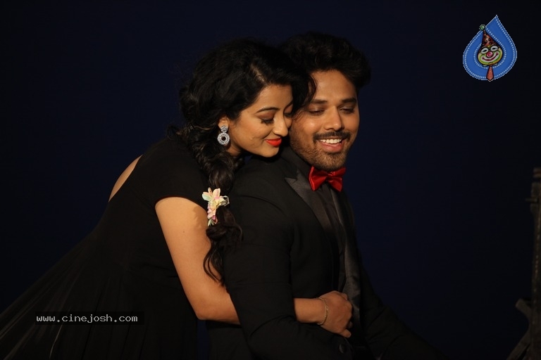 Kannullo Nee Roopame Movie Stills - 7 / 13 photos