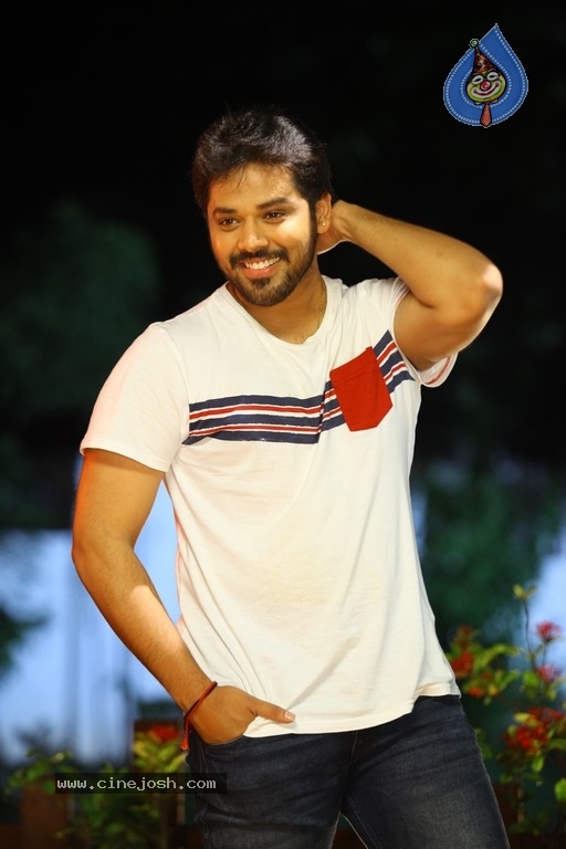 Kannullo Nee Roopame Movie Stills - 10 / 13 photos