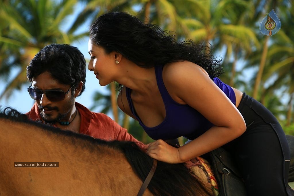 Karai Oram Tamil Movie Stills - 3 / 14 photos