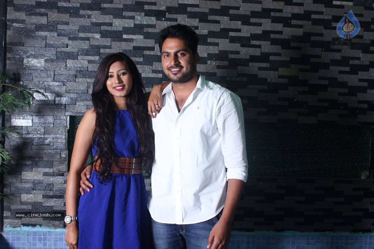 Karigeloga Eh Kshanam Movie Stills - 10 / 24 photos