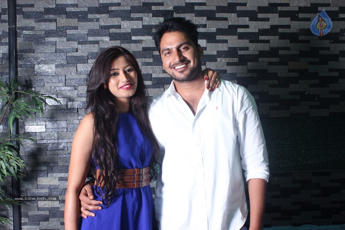 Karigeloga Eh Kshanam Movie Stills - 12 / 24 photos