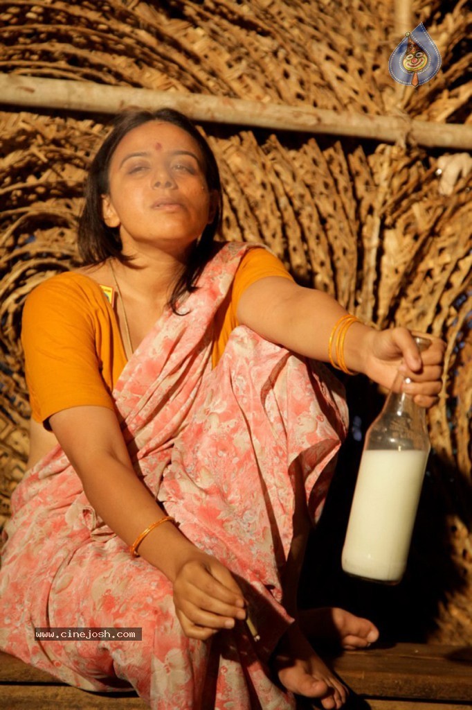 Karimedu Tamil Movie Hot Stills - 55 / 57 photos