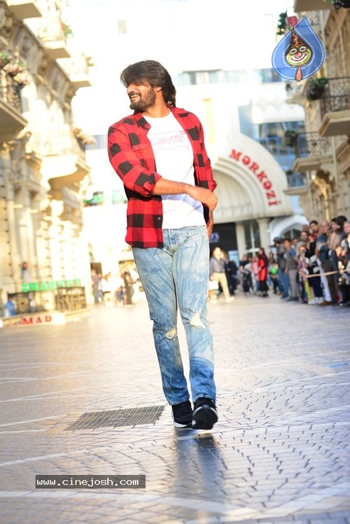 Kartikeya 90ml Movie Stills - 27 / 50 photos