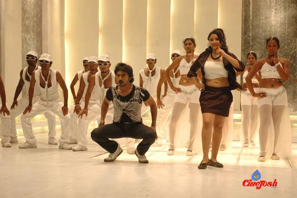 Kasko Movie Stills-Vaibhav,Swetha Basu  - 30 / 34 photos