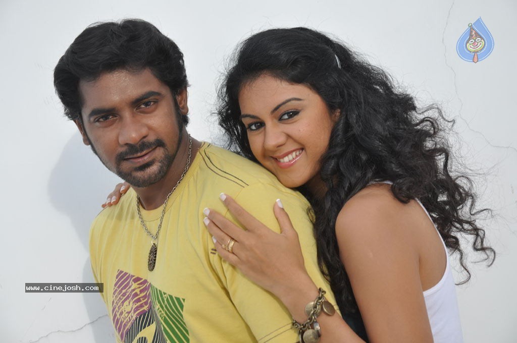 Kasethan Kadavulada Movie Stills - 34 / 49 photos